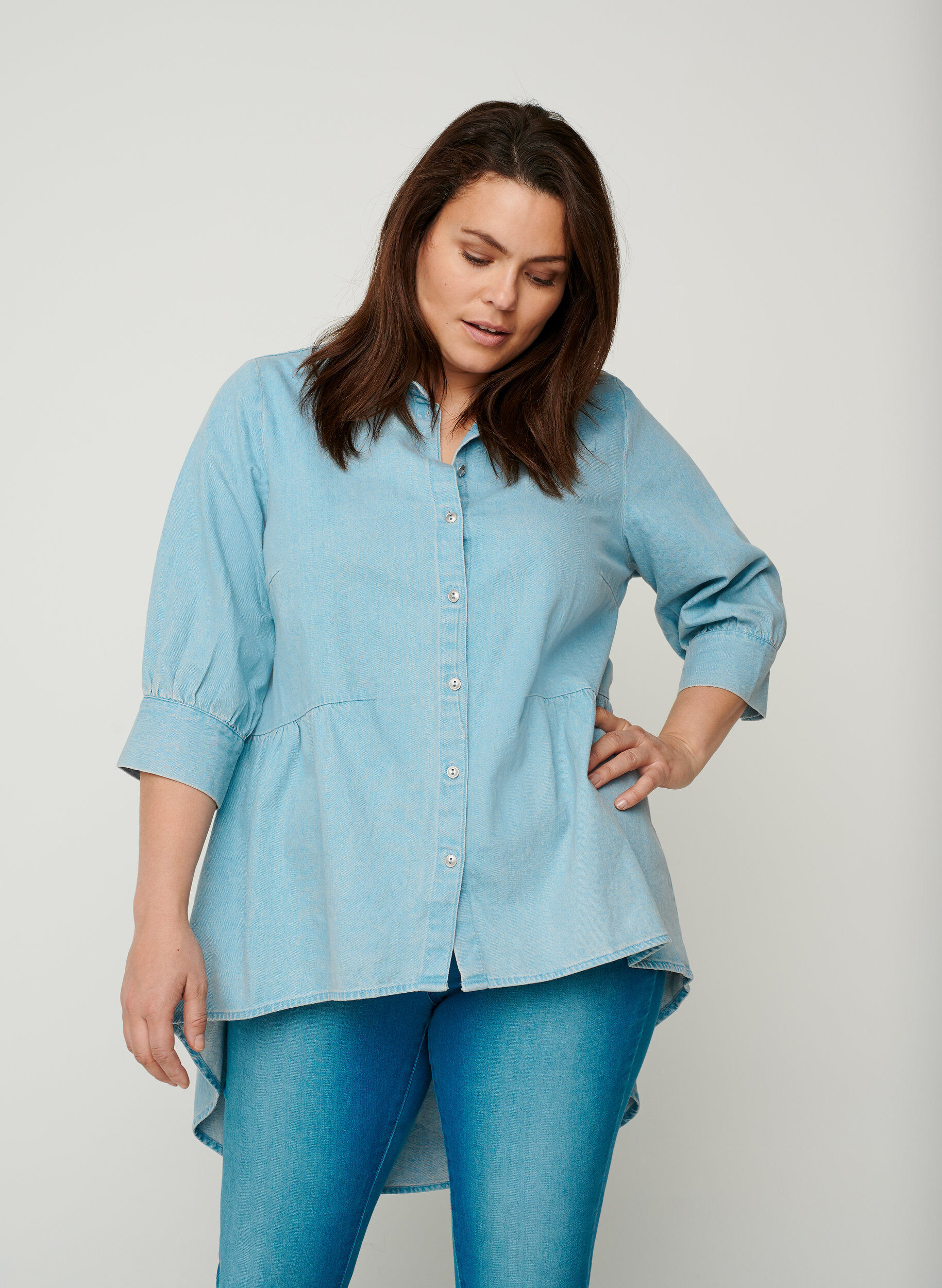 Amazon.com: DURVIZ Women Long Sleeve Denim Shirt Ripped Mid-Length Jeans  Buttons Shirt Tops Loose Shirts (Color : Light Blue, Size : X-Large) :  Clothing, Shoes & Jewelry